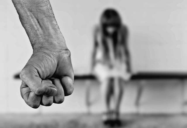 Violenza domestica - misure ordine di protezione contro gli abusi in famiglia o familiari - legge n. 154 del 04 aprile 2001 - codice rosso legge n. 69 del 19 luglio 2019